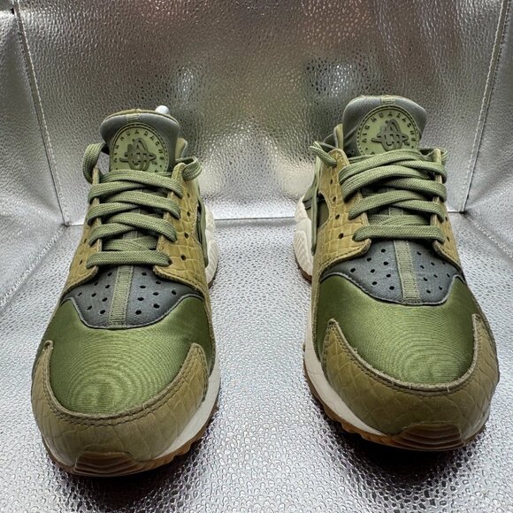 Size 8.5 Nike Air Huarache Run Premium Palm Green Womens Sneakers 683818-300 - Picture 5 of 10
